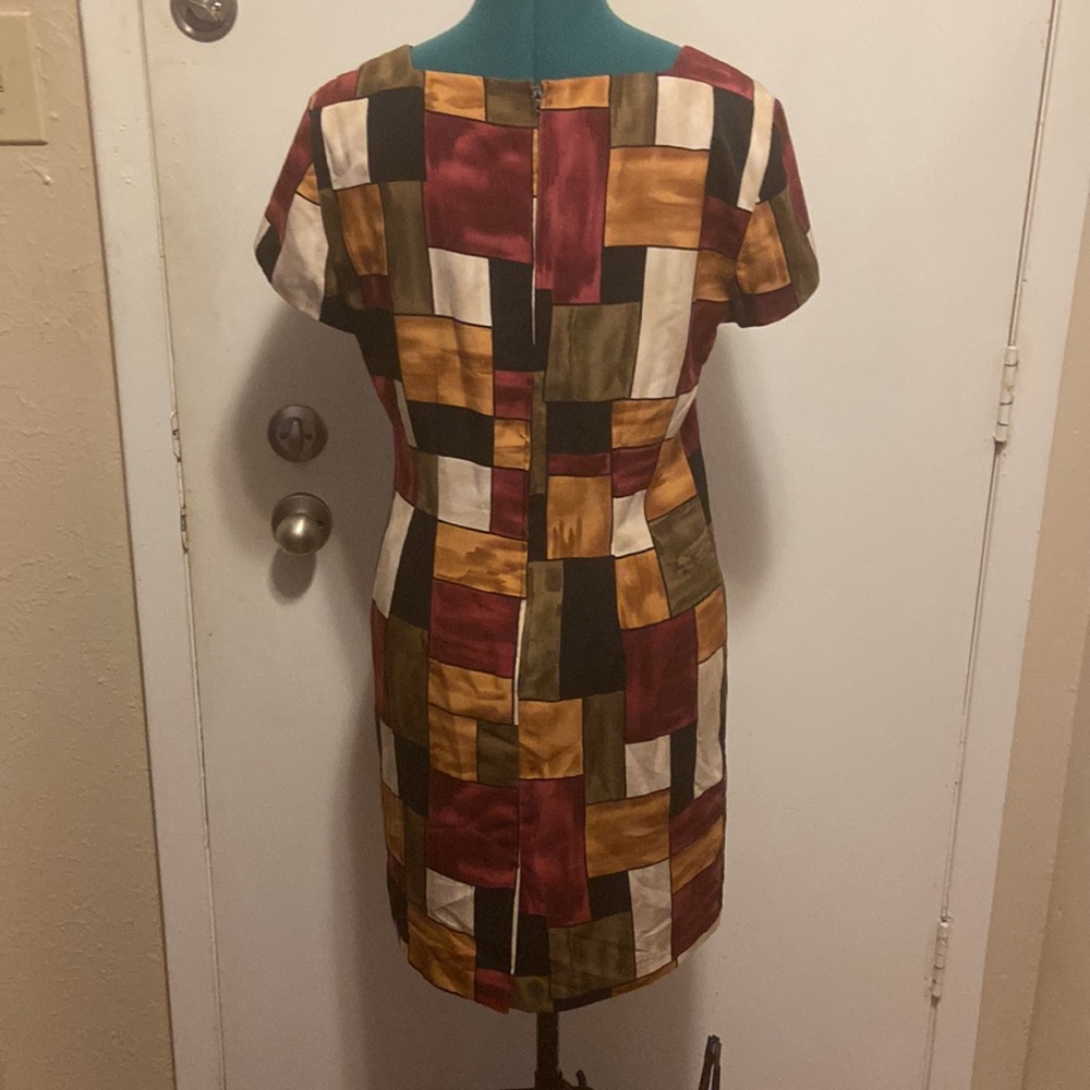 Vintage Jessica Howard 100% Polyester Fall colors Dress feels like silk 10 - Picture 5 of 8